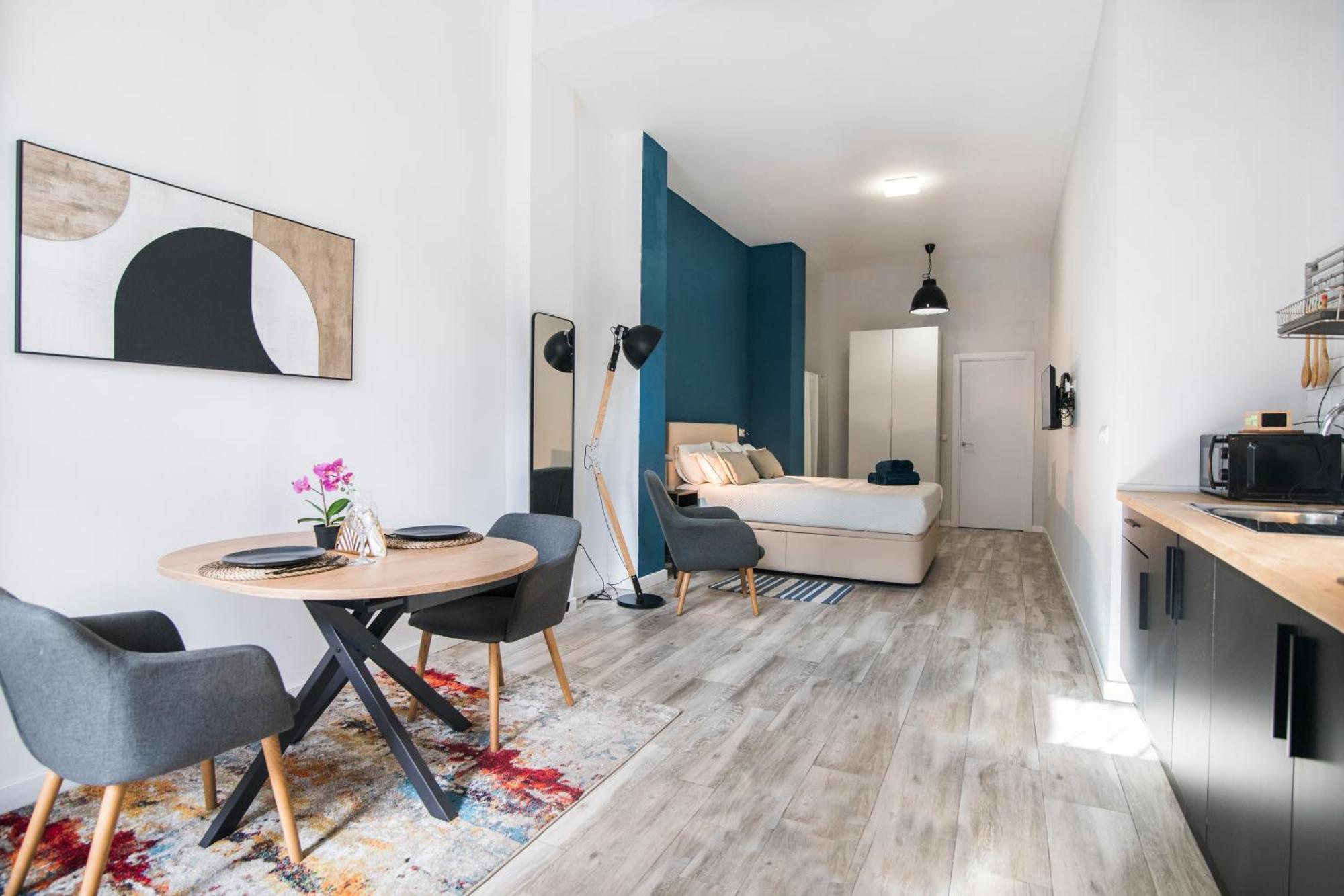 Cozy Loft In Valencia Apartment Exterior photo